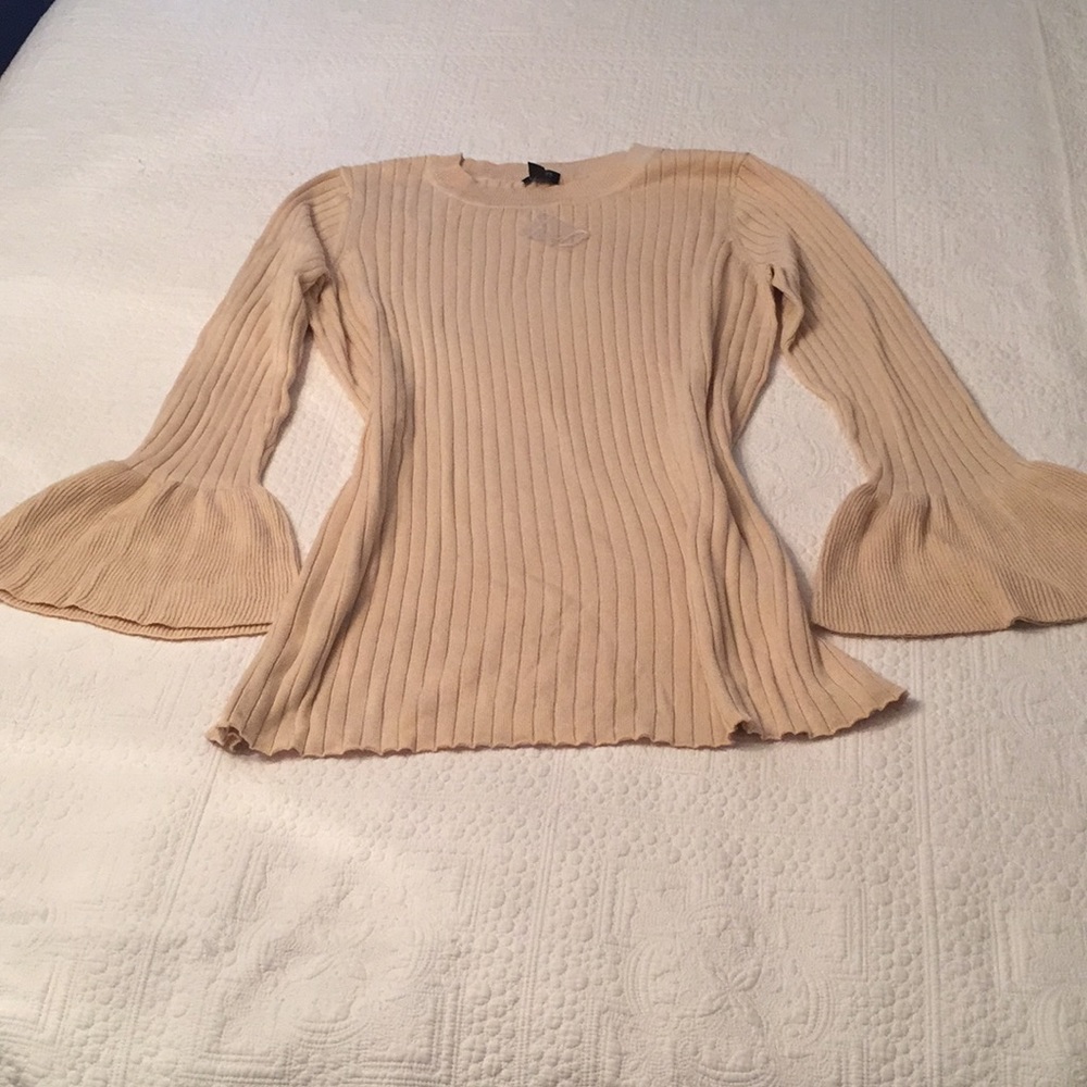 Yellow Du Jour Sweater with flared sleeves